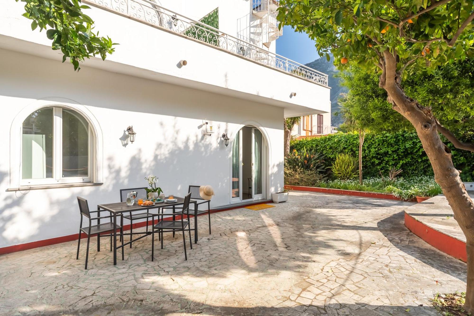 Yourhome - Villa Sorrento Meta Bagian luar foto